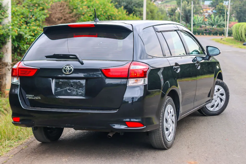 Toyota Fielder 2018 BLACK (10).webp