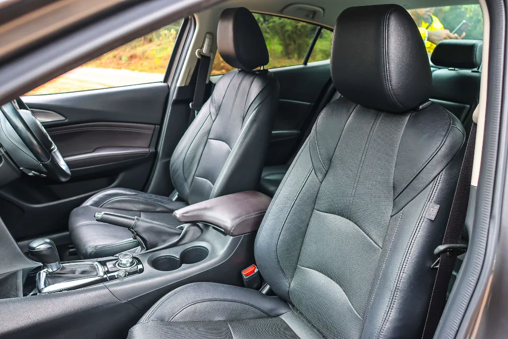 Mazda Axela2 2018 (6).webp