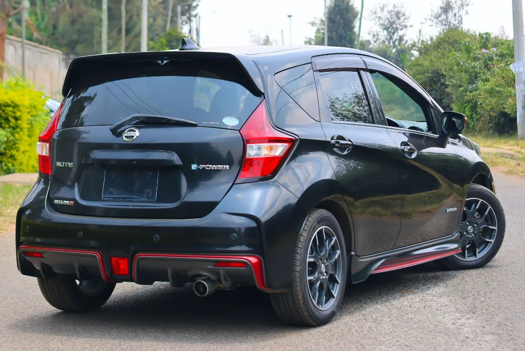 Nissan Note e-Power Autech 2018 (1).webp