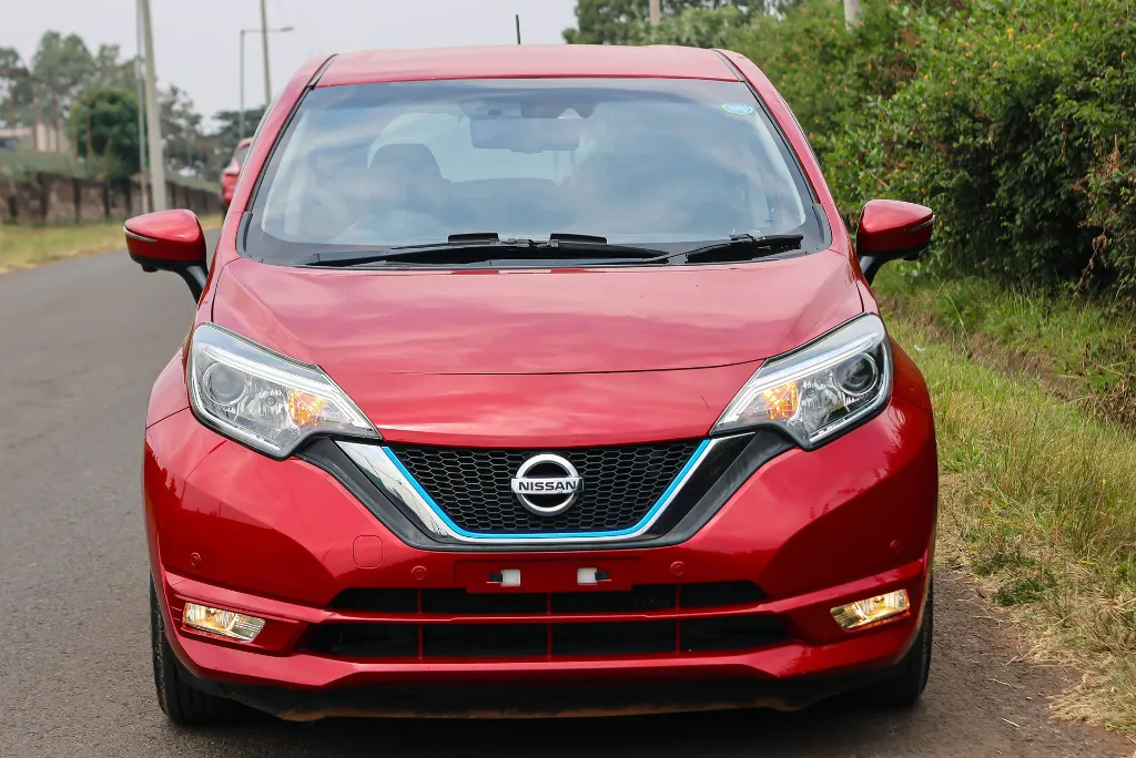 Nissan Note e-Power 2018 Red (7).webp