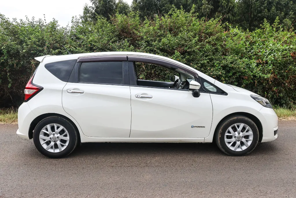  Nissan Note e-Power 2018 (10).webp