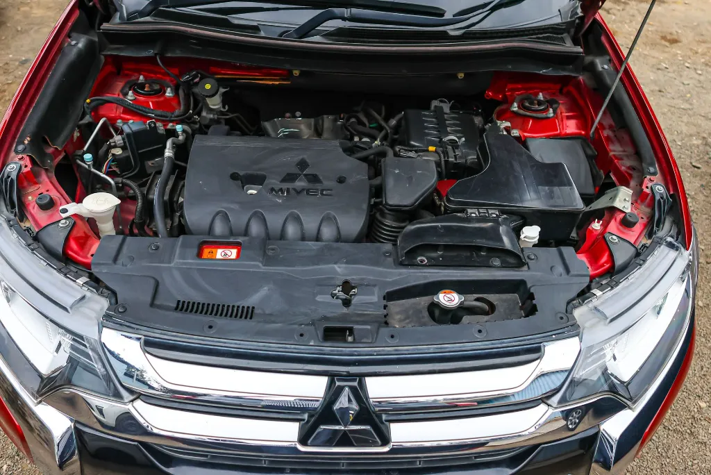 Mitsubishi Outlander 2018 (10).webp