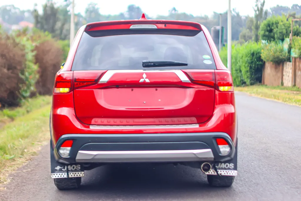 Mitsubishi Outlander 2018 (8).webp