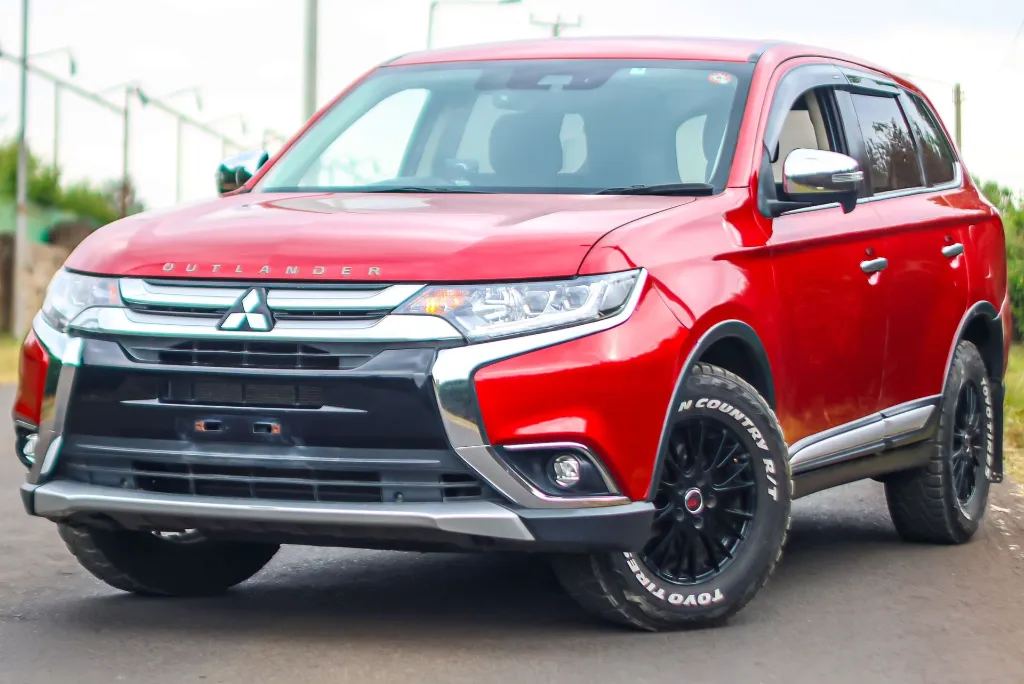 Mitsubishi Outlander 2018 (6).webp