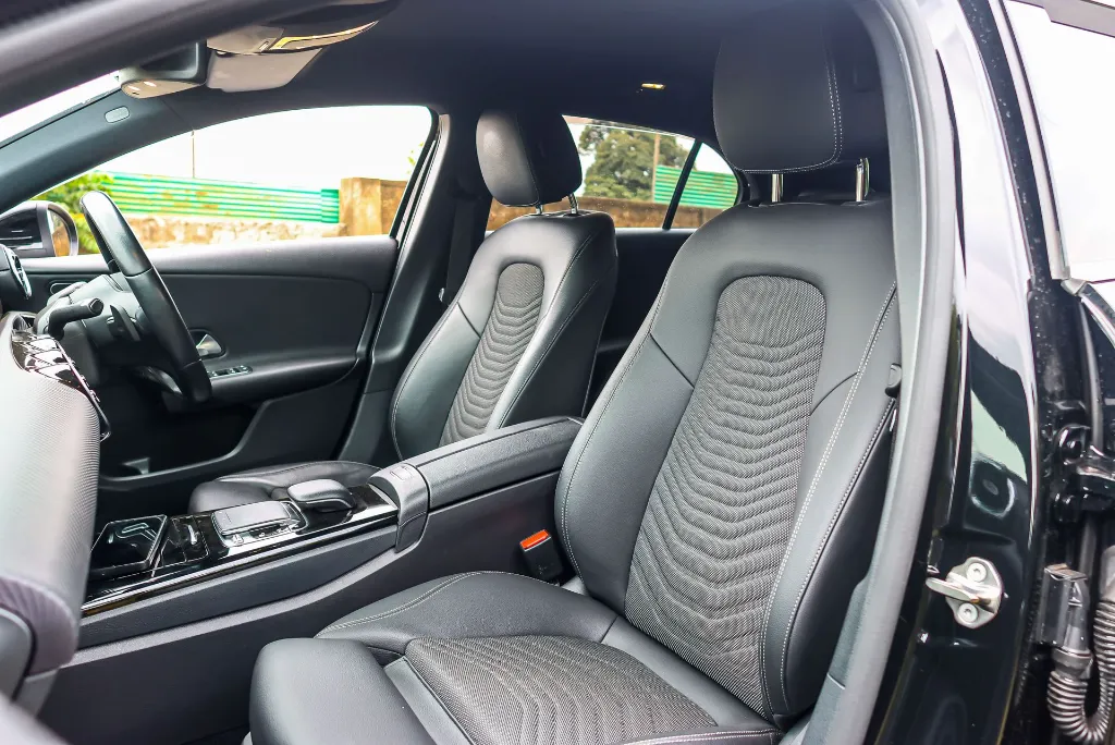 Mercedes-Benz A180 2018 (3).webp