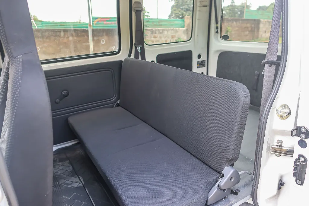 Daihatsu Hijet  (9).webp