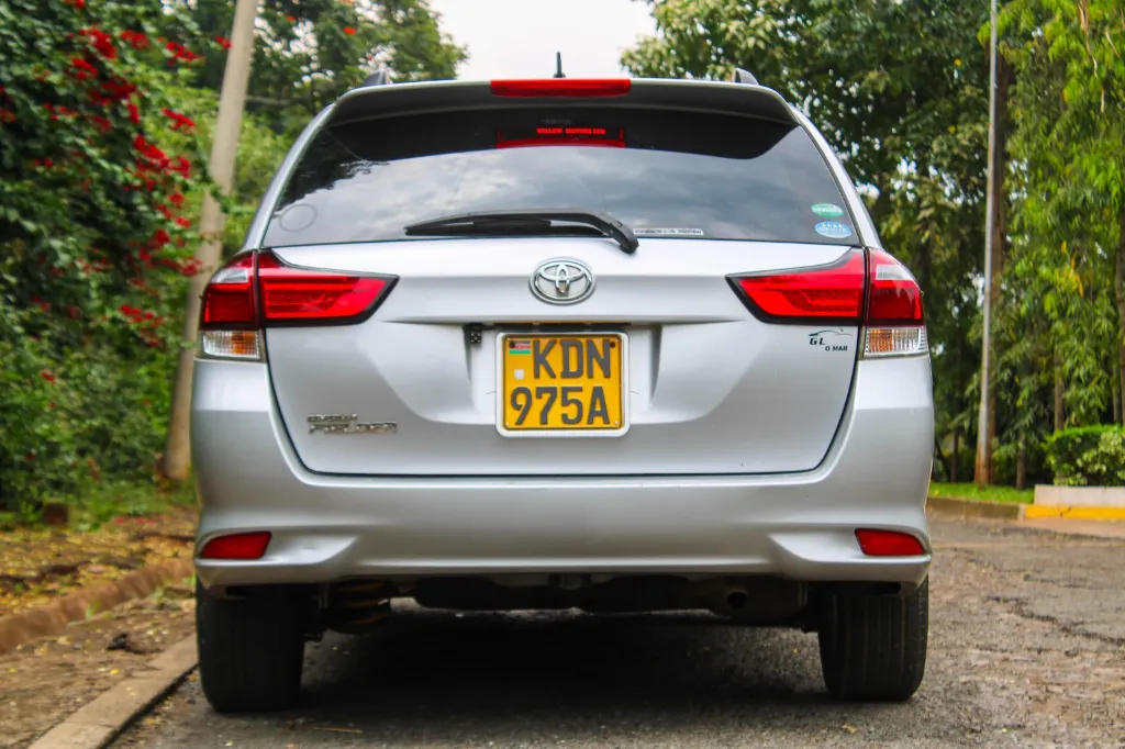 Toyota Fielder (2).webp