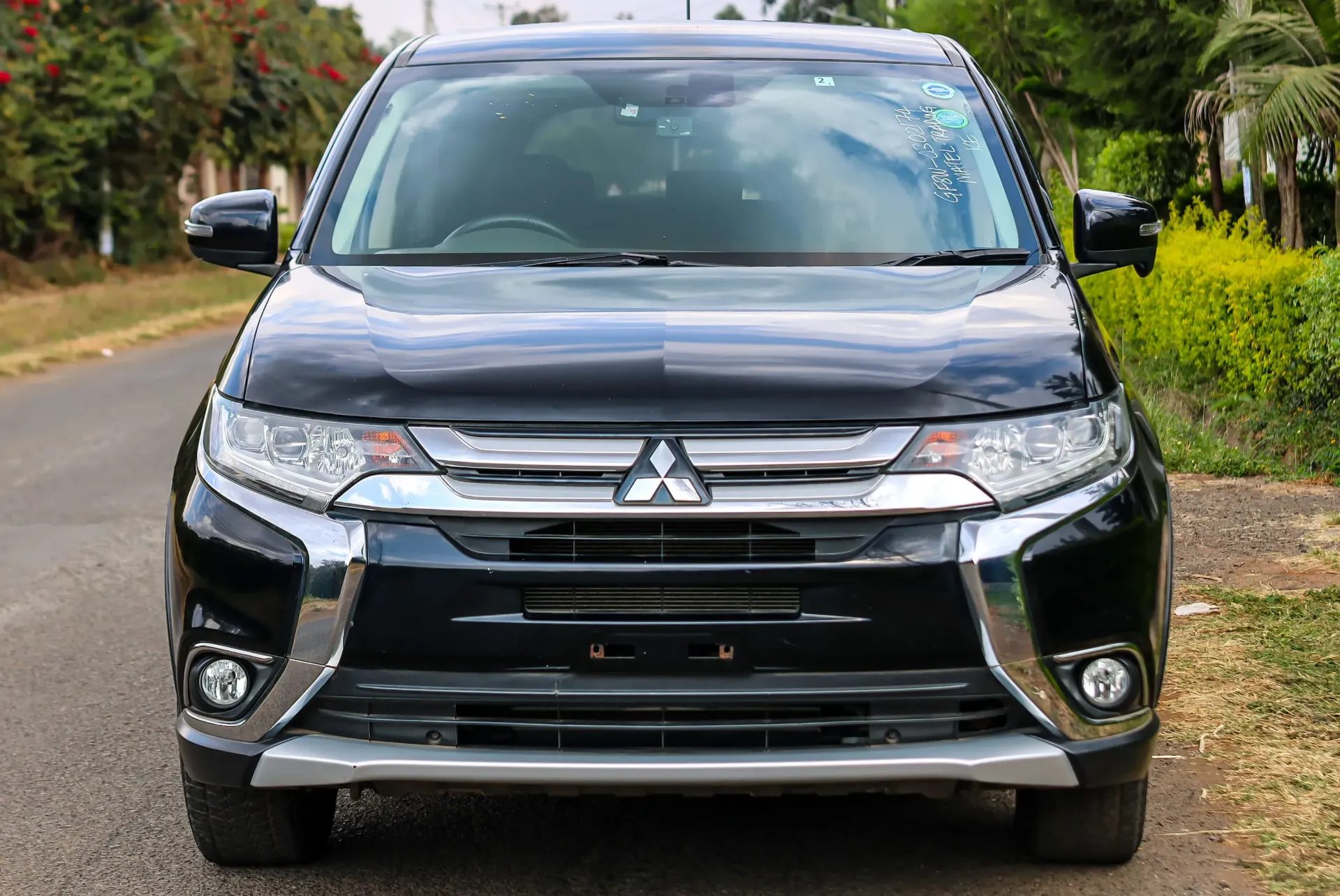 2017 Mitsubishi Outlander for Sale – 7-Seater SUV Nairobi