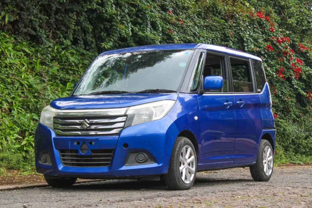 Suzuki Solio 2017 — Compact Outside, Surprisingly Spacious Inside